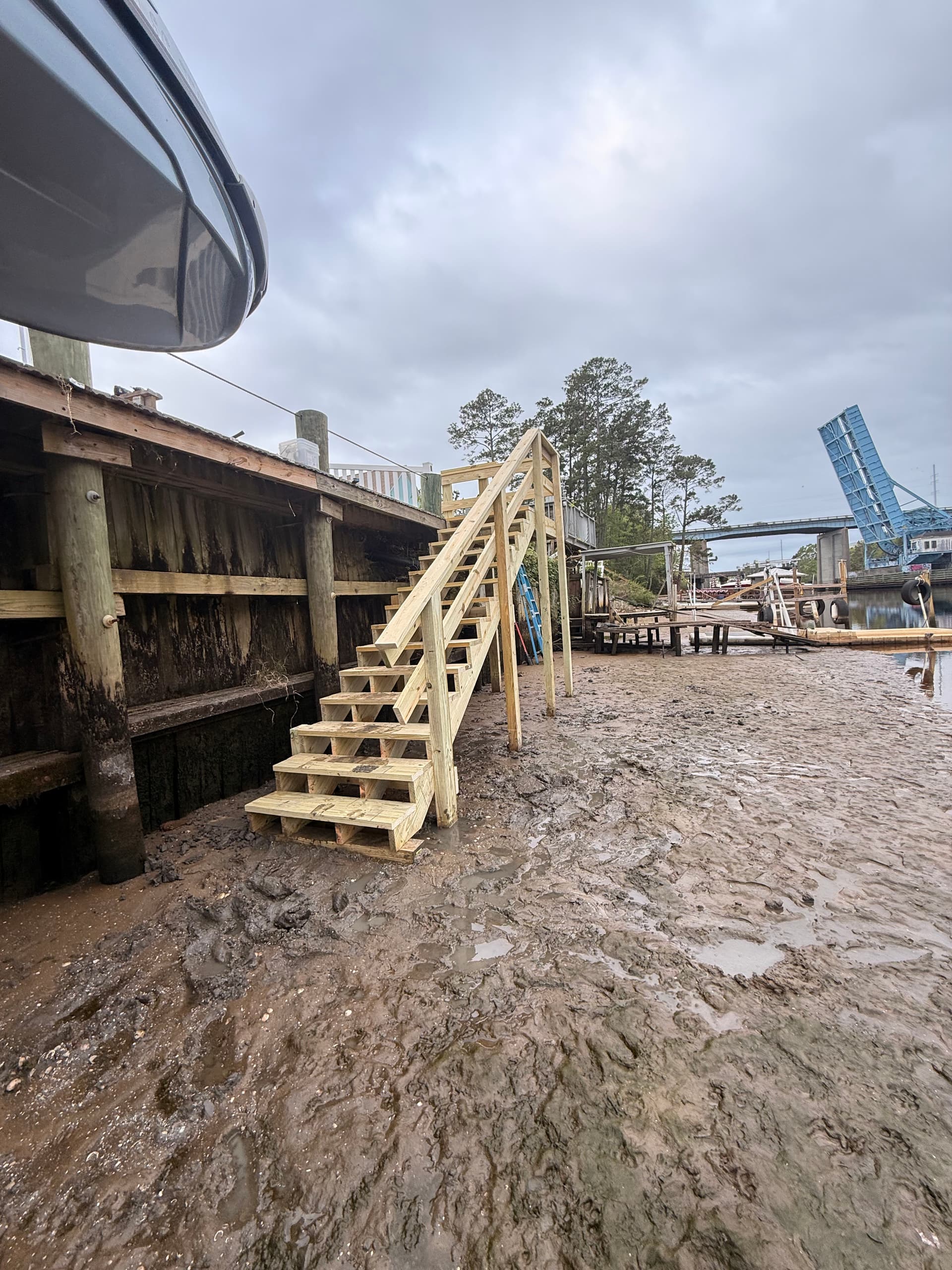 Gallery photos for Waterfront Deck and Staircase Build for River Access: Image #3